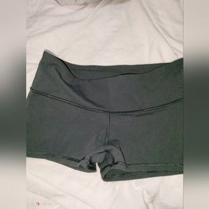 Lululemon Shorts Size 6